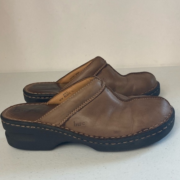BOC Leather Upper Tan Slip on Shoes Sz 9 - Picture 2 of 8